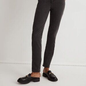 Madewell Stovepipe Jeans in Banberry Wash Raw-Hem
